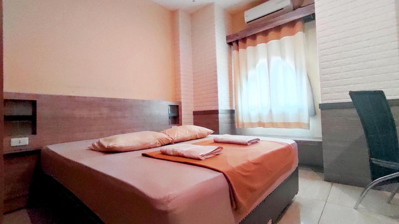 Hotel Syariah Larismanis Семаранг Екстер'єр фото